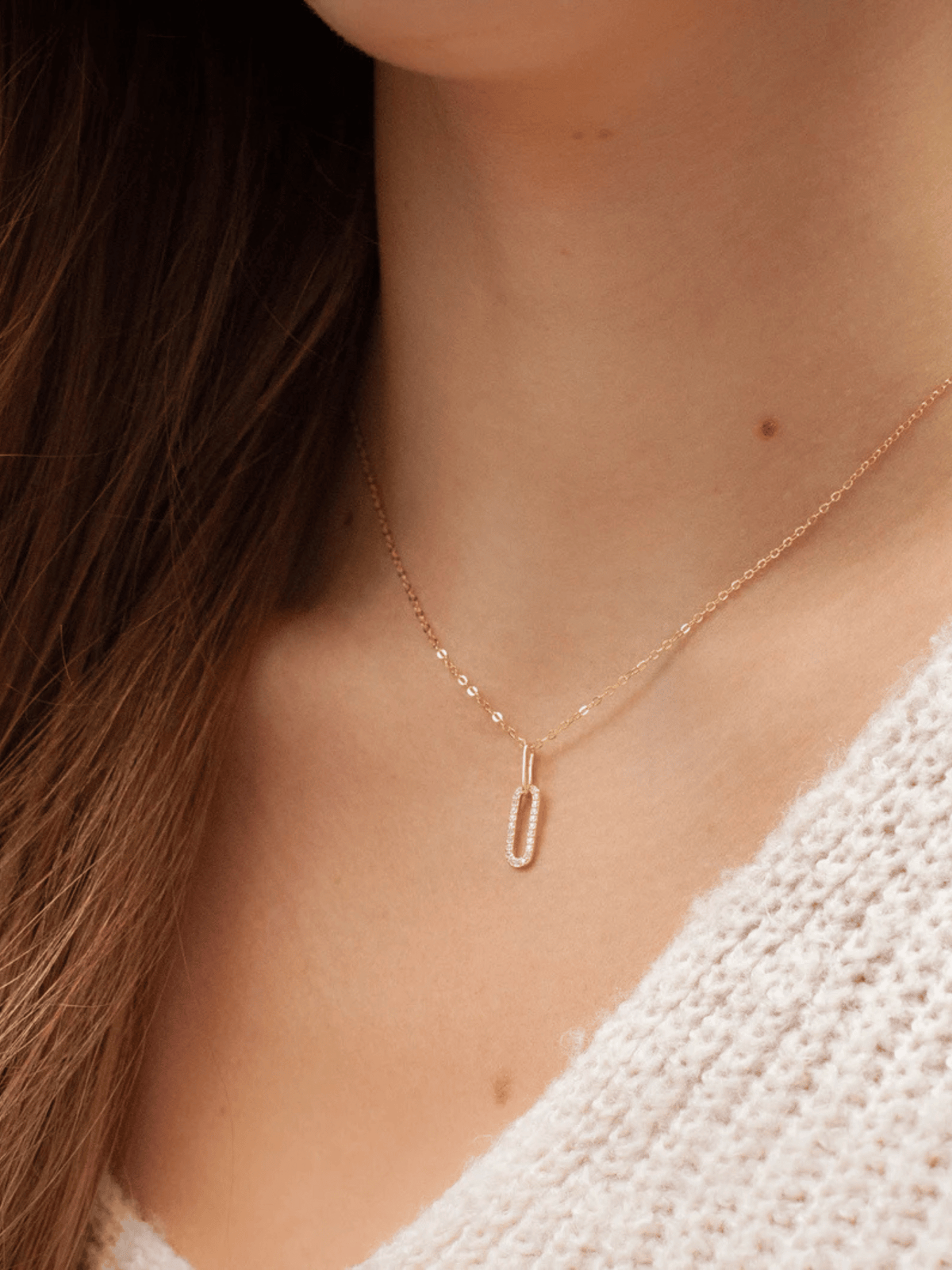 Hollow Rectangle Necklace