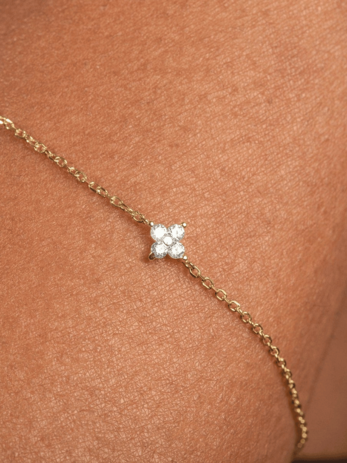 Minimalist Clover Bracelet